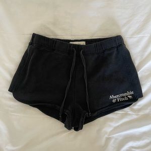 Abercrombie & Fitch Black sleeping shorts Size Small